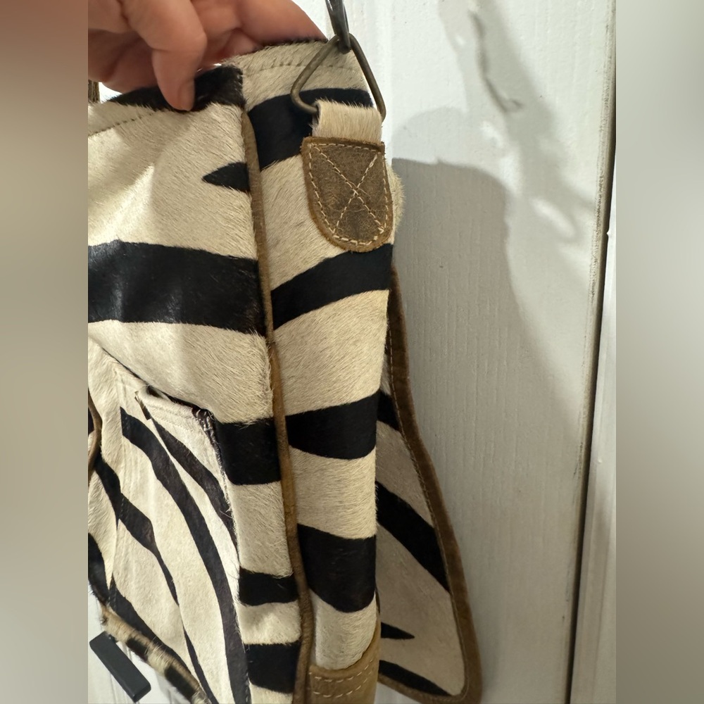 Myra Zebra Print Crossbody Bag - Picture 5 of 8